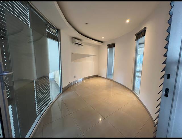 677M² OFFICE TO LET IN ROSEBANK